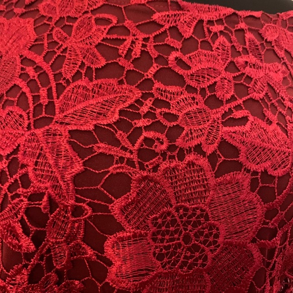 5 for $30.  Lovely Deep Red Empire Waist Gown - Picture 3 of 16